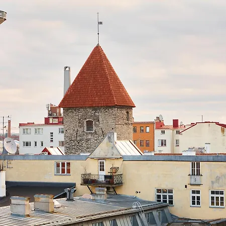 Old Town - Viru Apartman